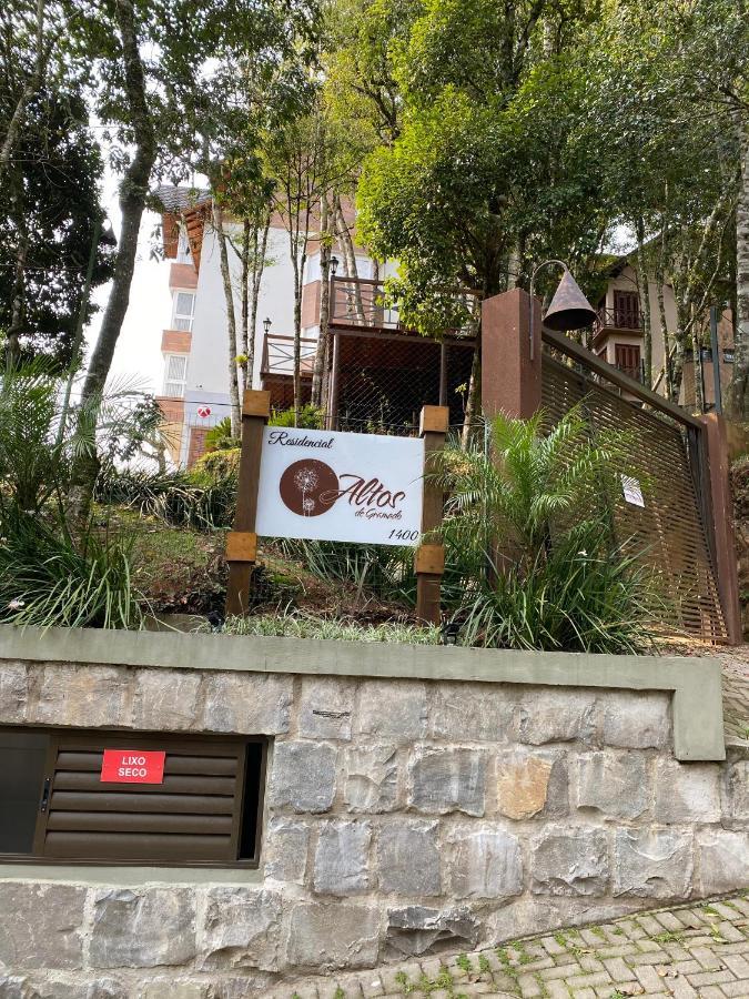 2 SUITE, 1 DORMITORIO EM MEIO A MATA ARAUCARIA A 1,5 Km Centro, ALTOS DE GRAMADO Gramado Exterior foto