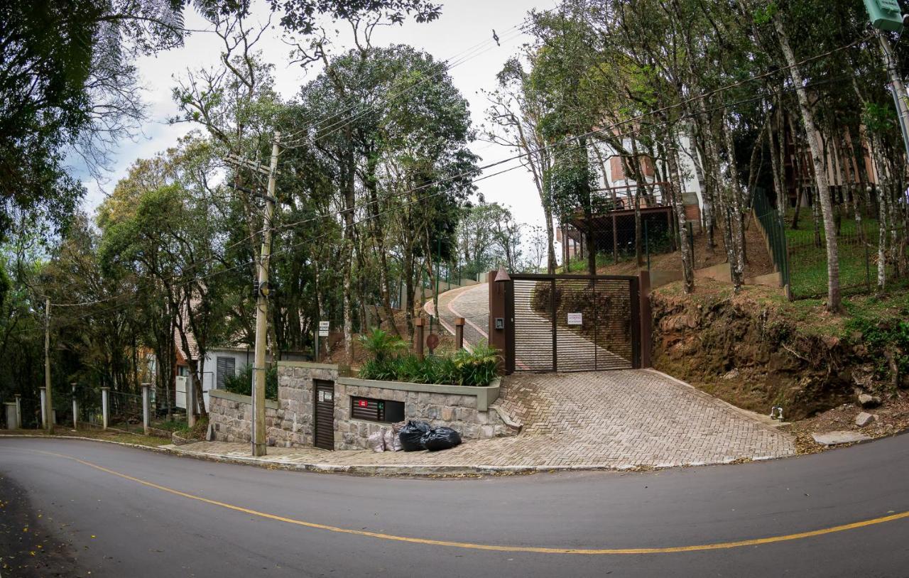 2 SUITE, 1 DORMITORIO EM MEIO A MATA ARAUCARIA A 1,5 Km Centro, ALTOS DE GRAMADO Gramado Exterior foto